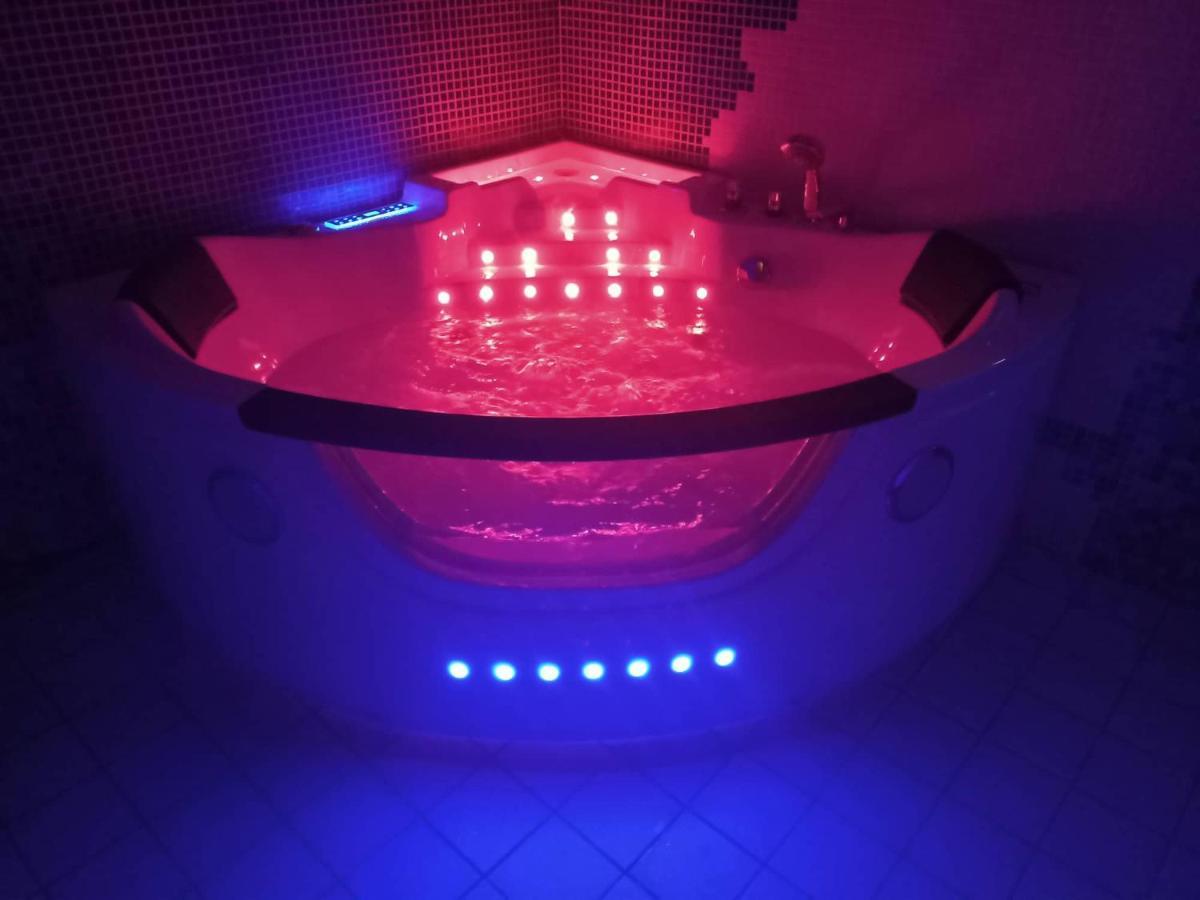 יאבלונץ נאד איזרו Chalupa Konciny מראה חיצוני תמונה